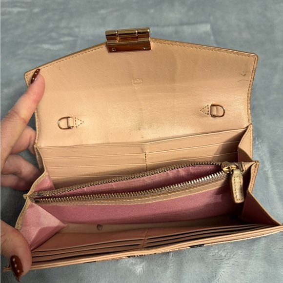 MCM Rose Gold Metallic Visetos Long Wallet main image 4